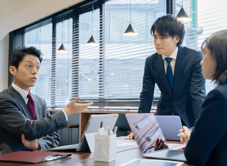 若いうちから、会社を動かす側へ。